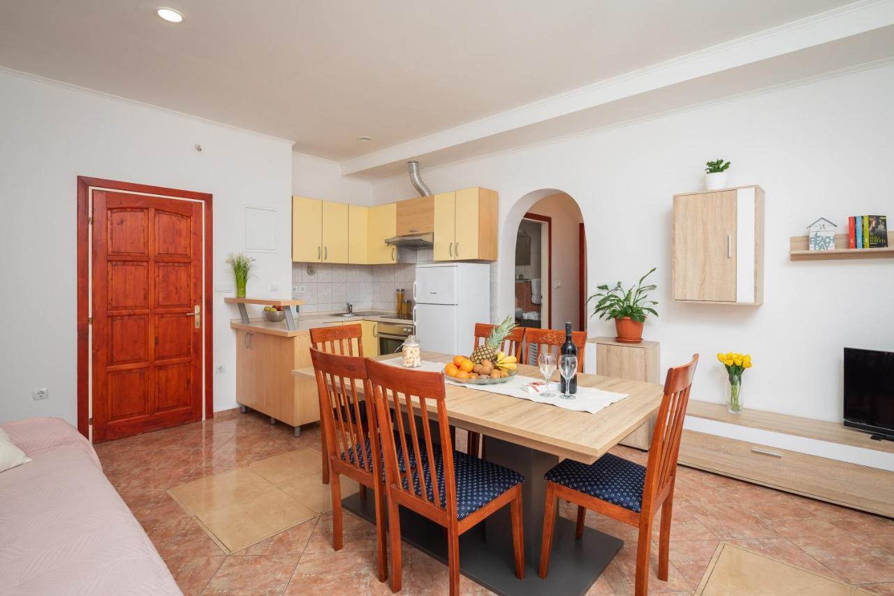 Blue Bliss Apartments Stanici Luaran gambar