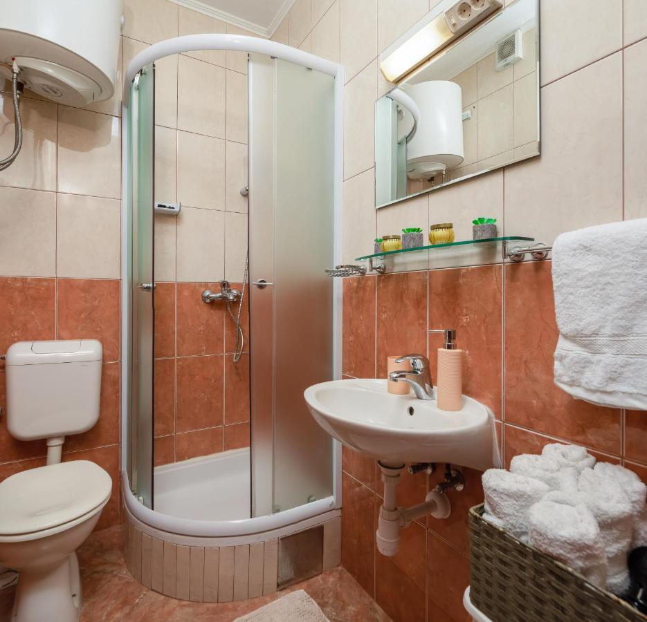 Blue Bliss Apartments Stanici Luaran gambar